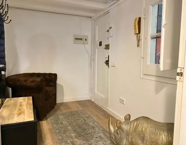 Apartment New Design In Center. Barcelona